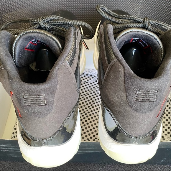 Nike Air Jordan 11 72-10 with matching shirt - Picture 2 of 13